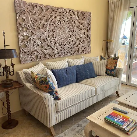 芬卡索瑞萨住宿加早餐旅馆 * 阿尔豪林格朗德